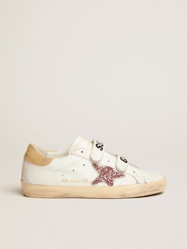 Old School sneakers with pink glitter star and sandcolored suede heel