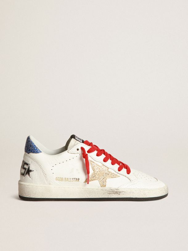 Golden Goose - White Ball Star sneakers with gold star and blue heel tab in 