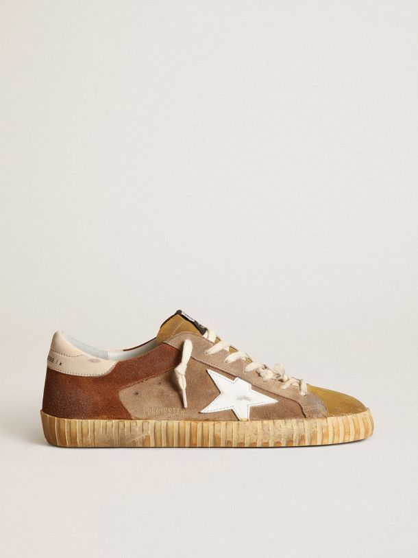 Men’s Super-Star sneakers in tobacco and brown suede with white leather star