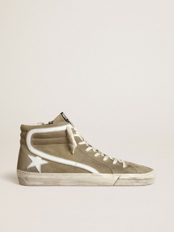 Sneakers Slide en daim vert militaire avec étoile et virgule en cuir blanc