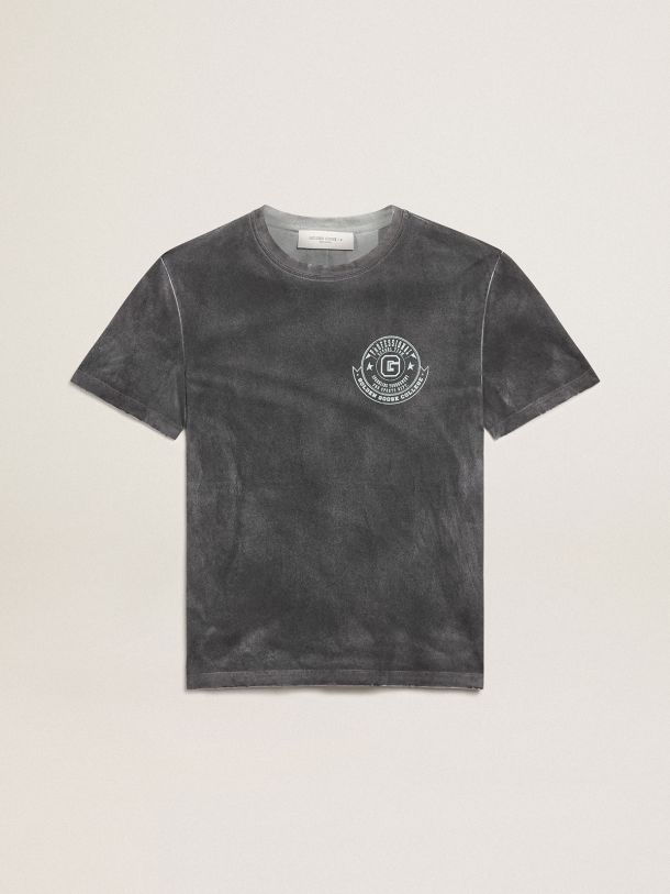 Aged-look gray Journey Collection T-shirt with contrasting seagrass-colored print on the front and hand-worn areas on the edging