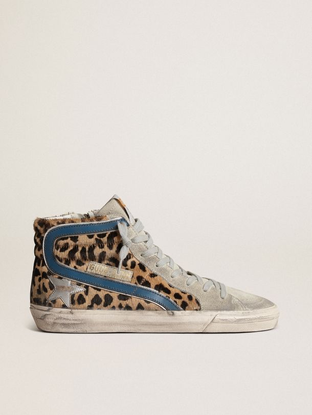 Sneakers Slide aus Cavallino-Leder mit Leopardenprint und Stern aus silberfarbenem Metallic-Leder
