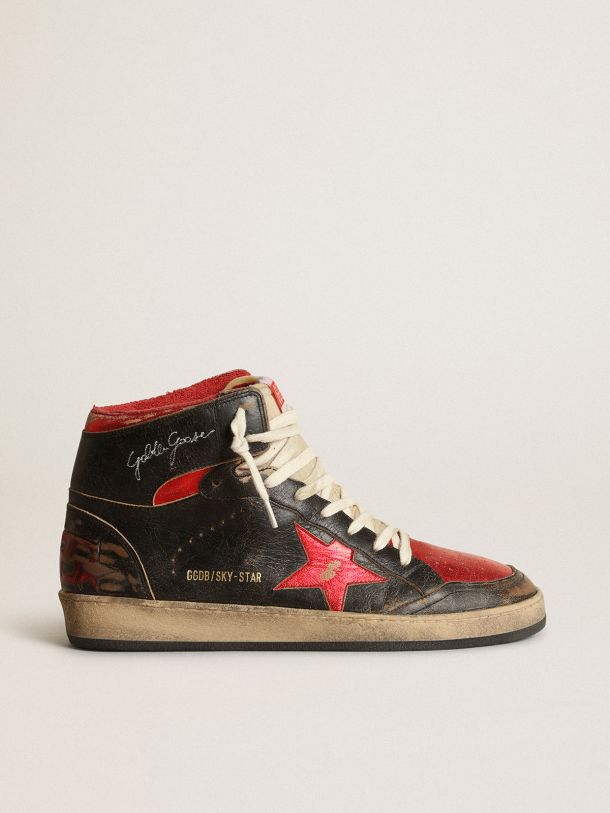Sky-Star Men’s sneakers in glossy black leather with red metallic leather star