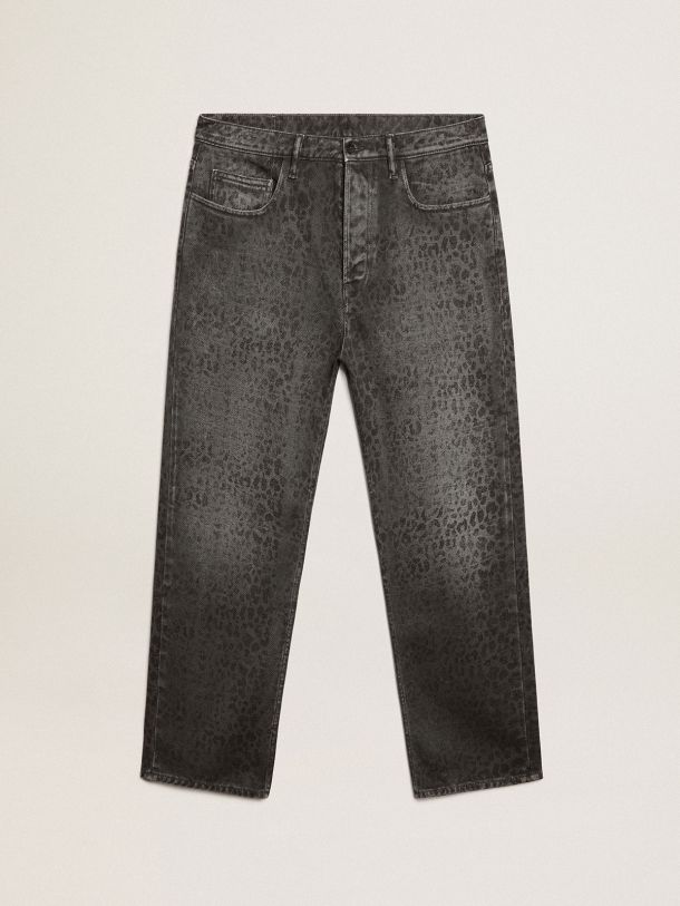 Men’s gray jeans with leopard print