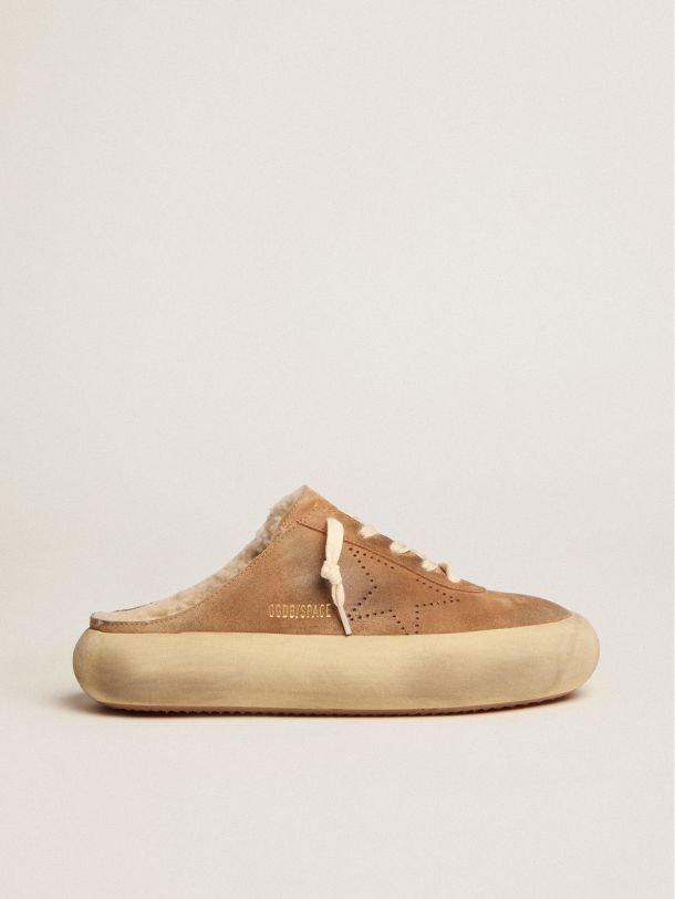 Women S Space Star Sabot Shoes In Tobacco Colored Suede With Shearling Lining Golden Goose