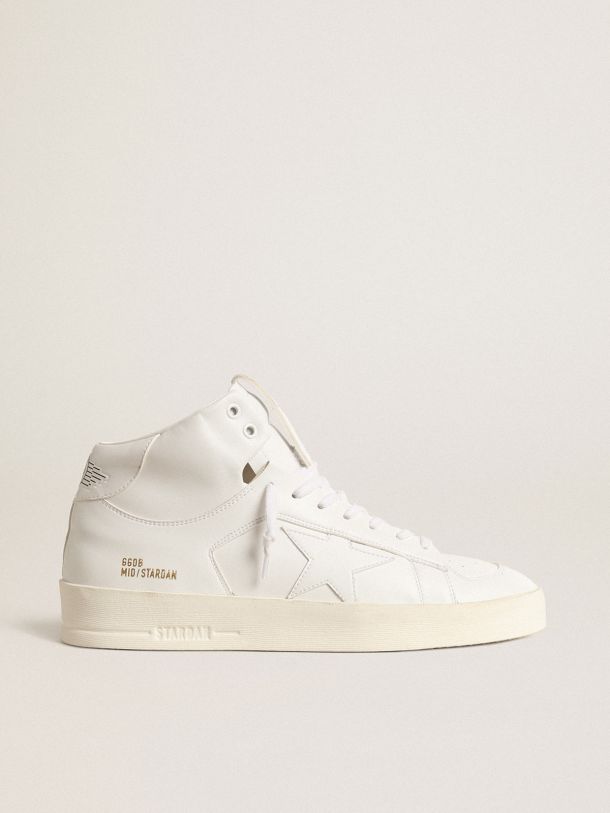 Golden Goose - Women’s bio-based Mid-Stardan with white star and heel tab in 