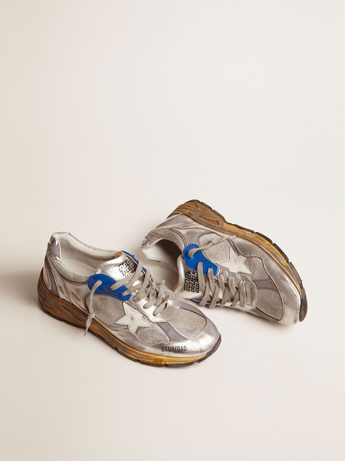 rookie kalligrafi Dalset Silver Dad-Star sneakers with distressed finish | Golden Goose