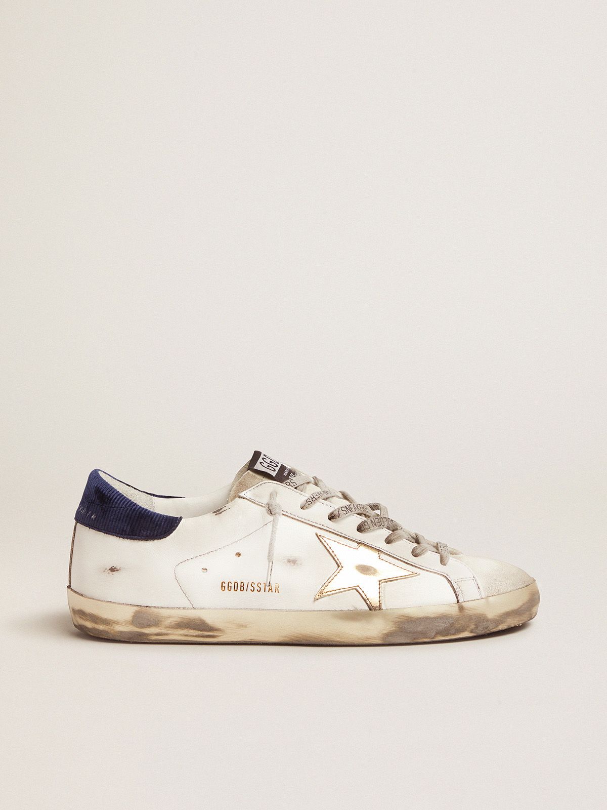 Super-Star sneakers with midnight-blue corduroy velvet heel tab | Golden