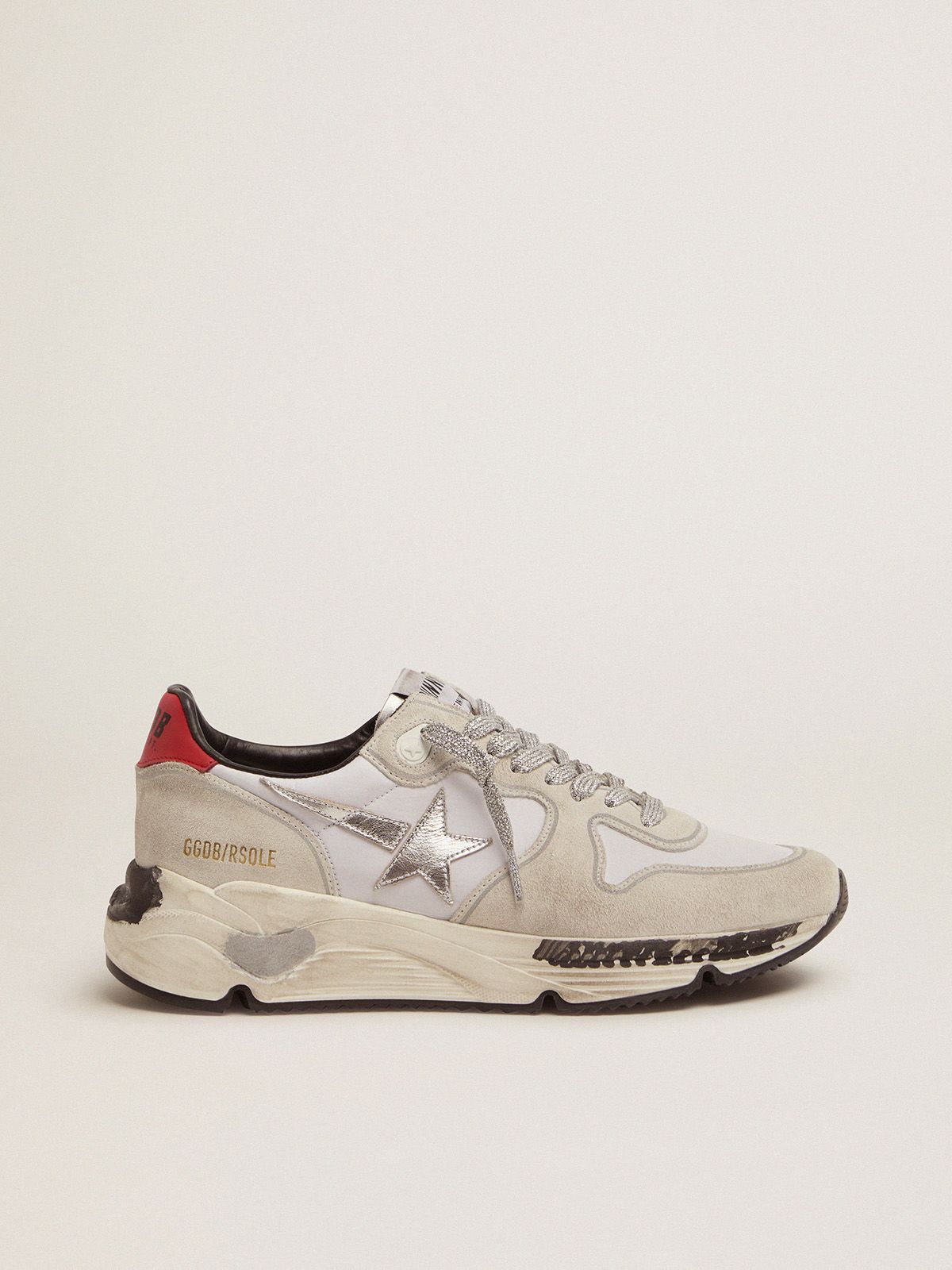 Habitat Regnskab Symphony Running Sole sneakers with red heel tab and silver star | Golden Goose