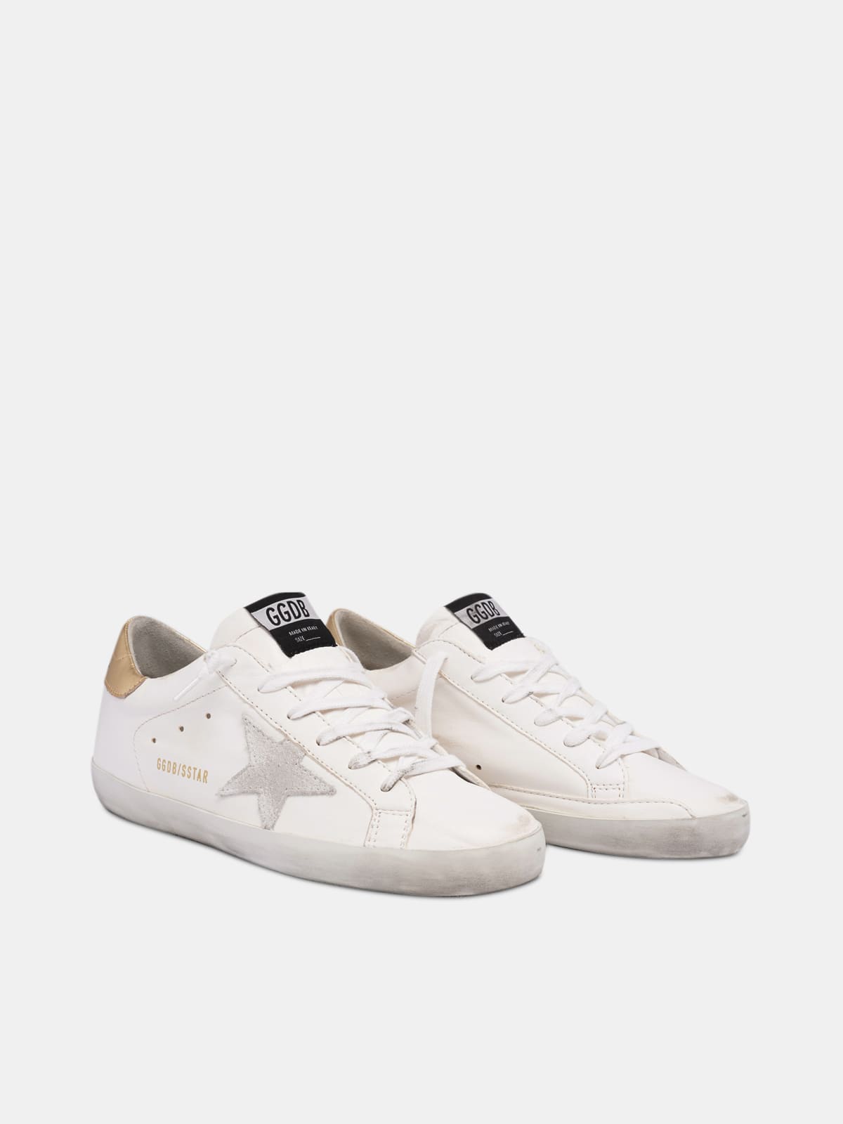 Golden goose superstar sneakers on sale gold