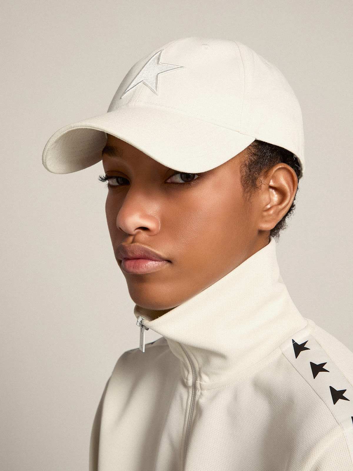 Golden Goose - Gorra de béisbol blanca con estrella in 