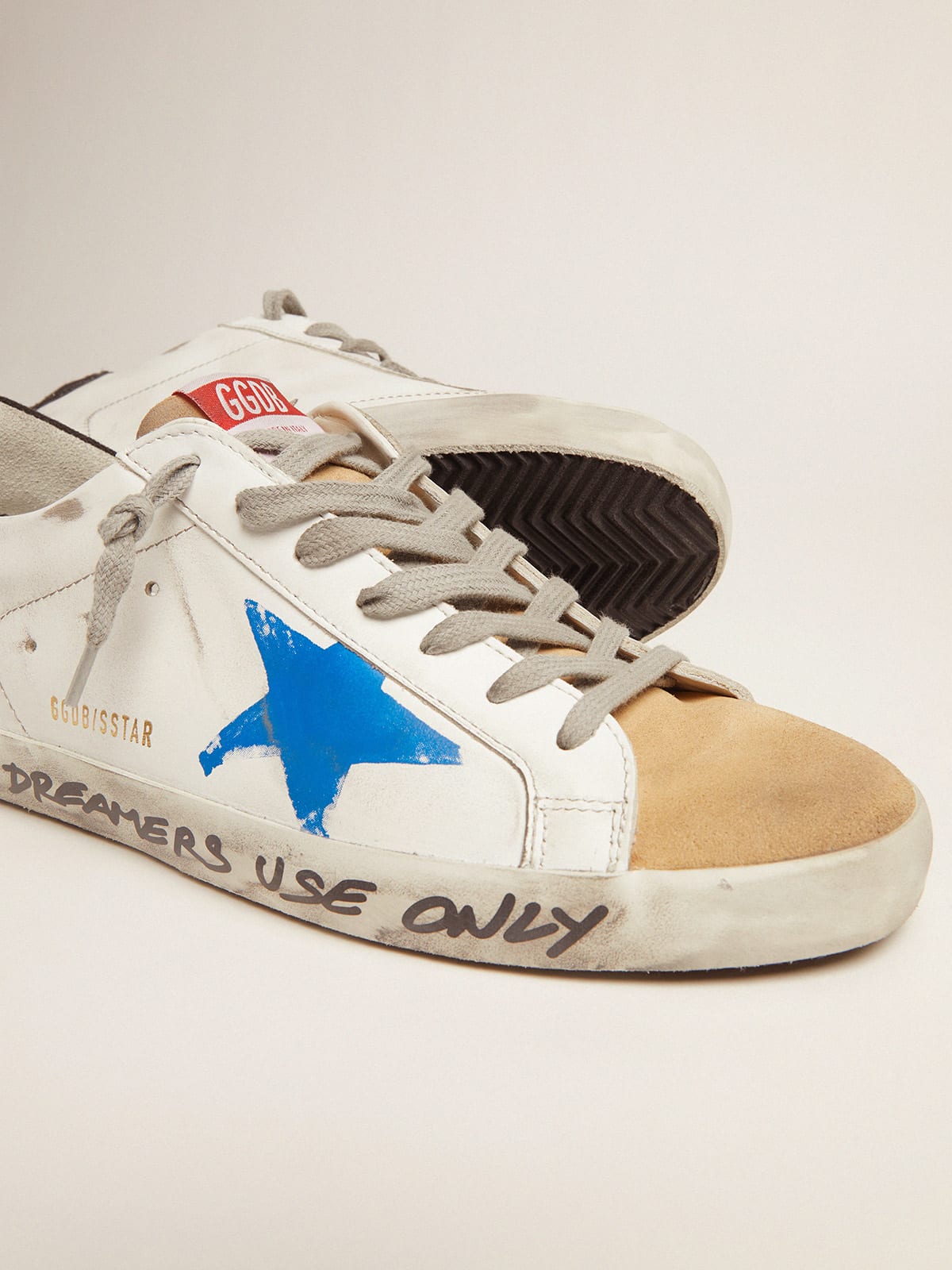 golden goose imagination sneakers