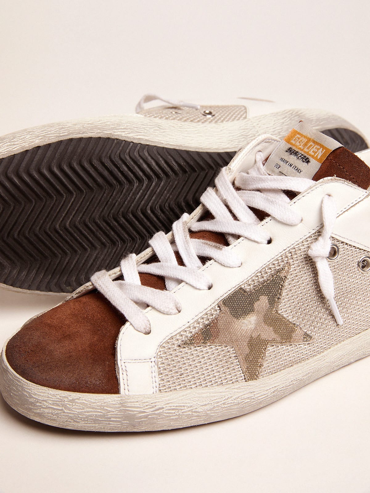 Golden Goose - Super-Star sneakers in white leather and pale silver mesh in 