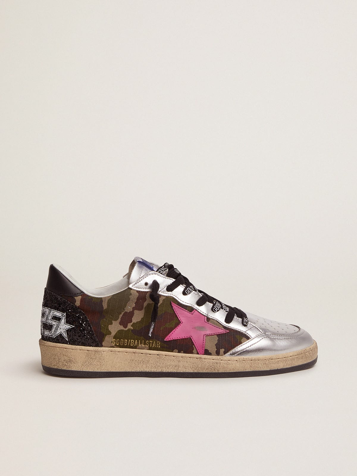 Golden Goose - Ball Star LTD sneakers with camouflage print and fuchsia star in 