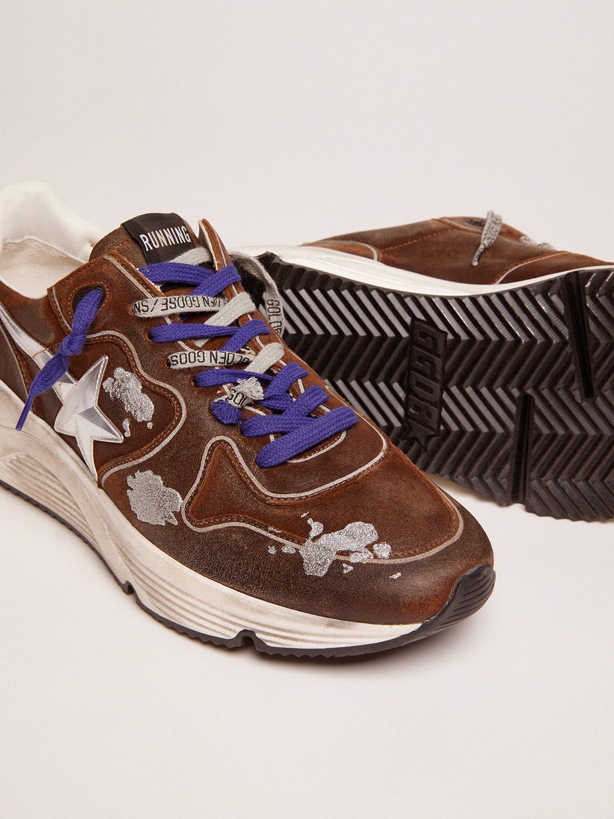 Golden Goose - Running Sole sneakers in cognac-colored suede with 3D star in 