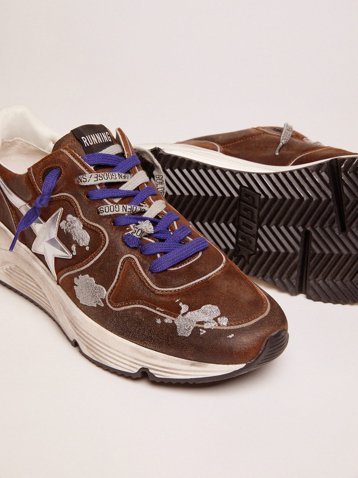 Running Sole sneakers in cognac-colored suede with 3D star | Golden Goose