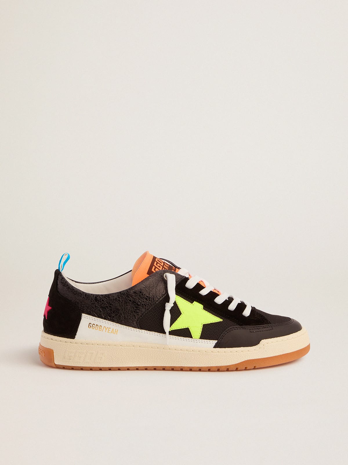 Sneakers Yeah negras con amarillo | Golden Goose