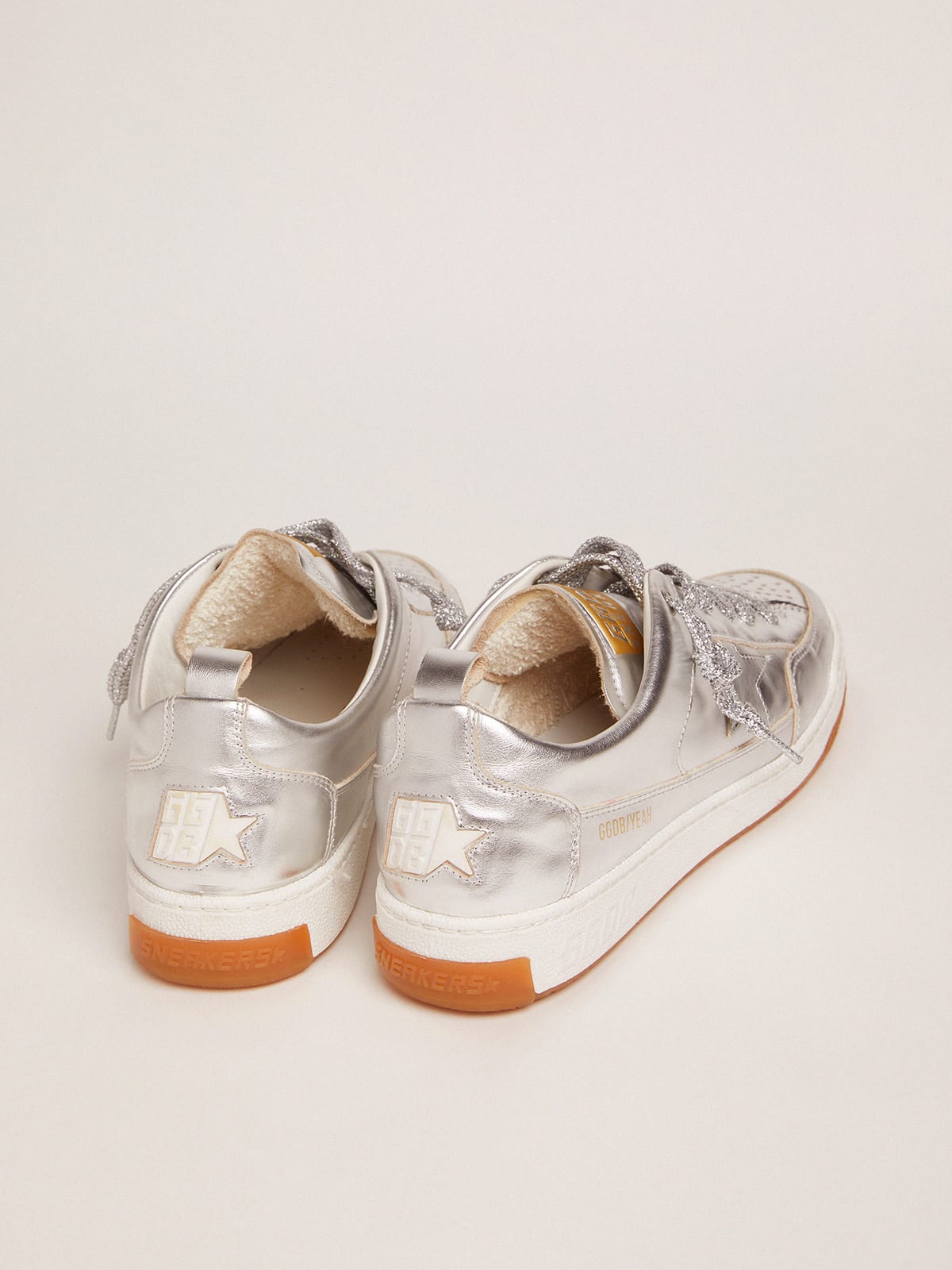 Golden Goose - Men’s Yeah sneakers in silver laminated leather in 