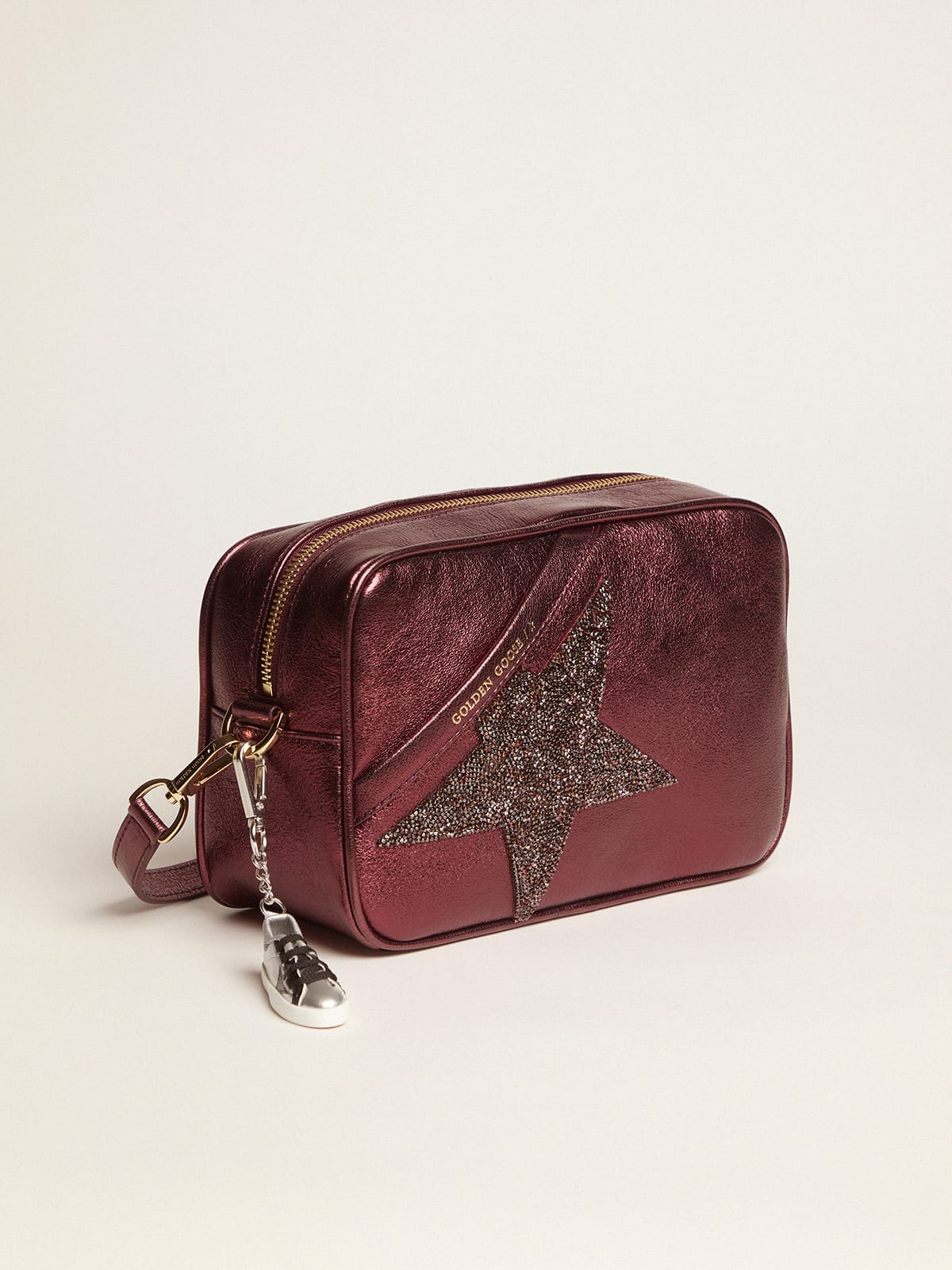 Golden Goose - Star Bag made of red laminated leather with Swarovski star in 