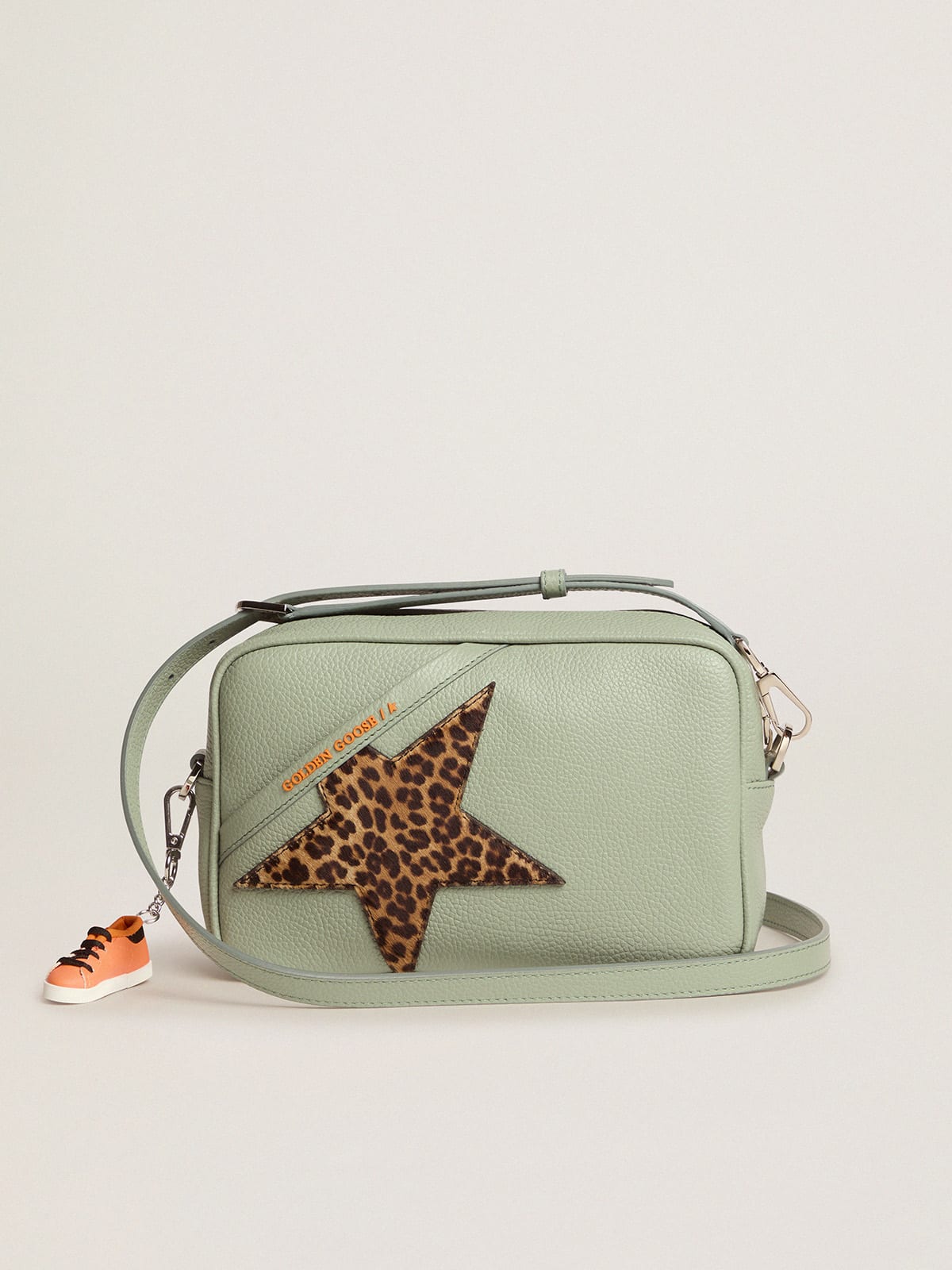 Golden Goose - Bolso Star Bag salvia con estrella de piel de potro con motivo de leopardo in 