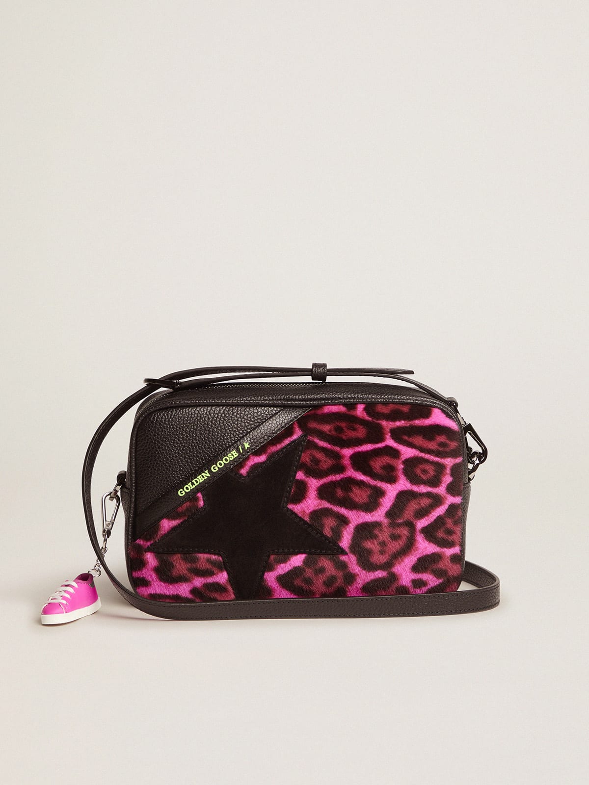 Golden Goose - Tasche Star Bag aus Cavallino-Leder mit Leopardenprint in Fuchsia in 