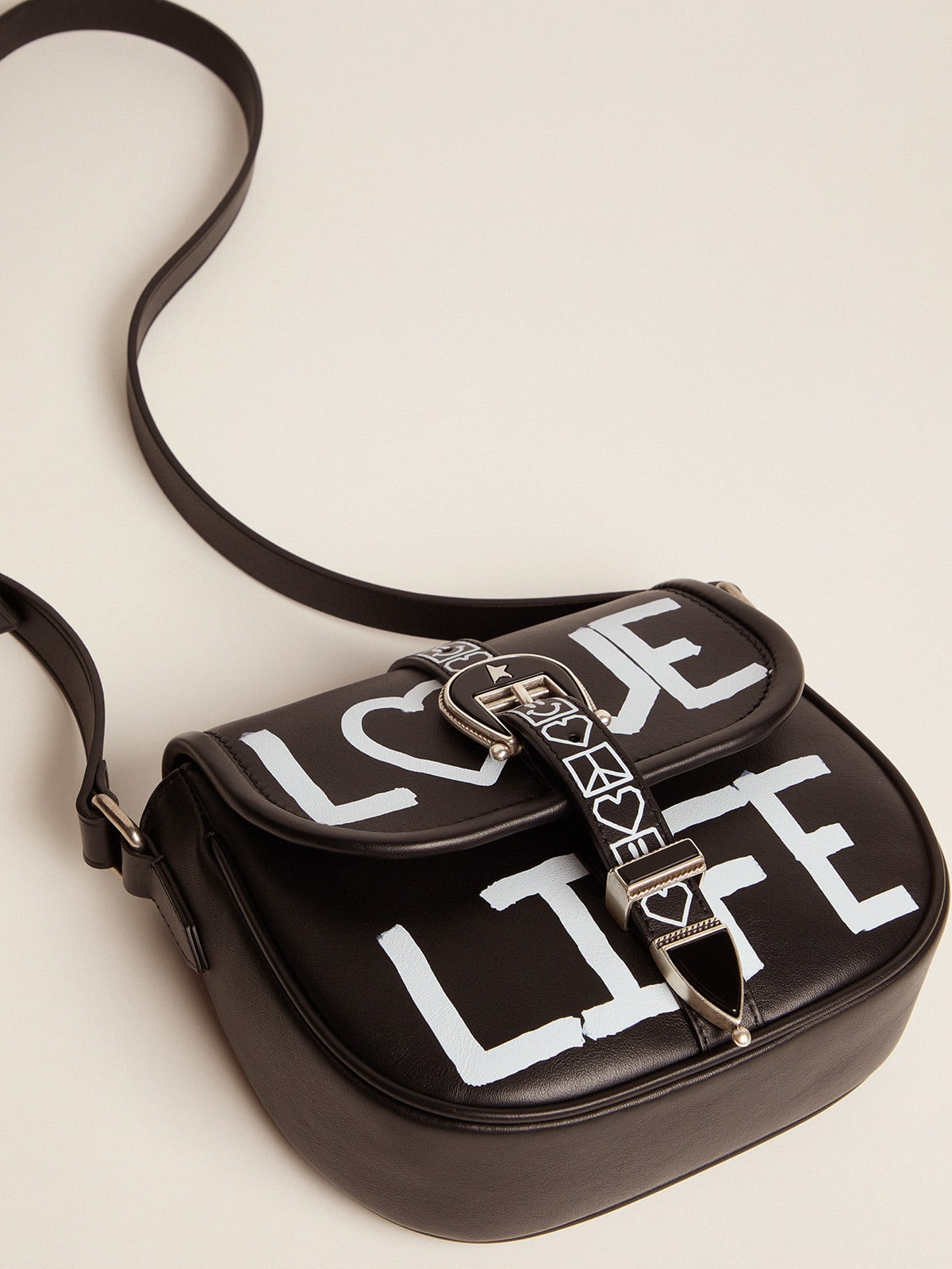 Golden Goose - Borsa Rodeo Bag small nera in pelle con stampa serigrafata 'Love Life' in 