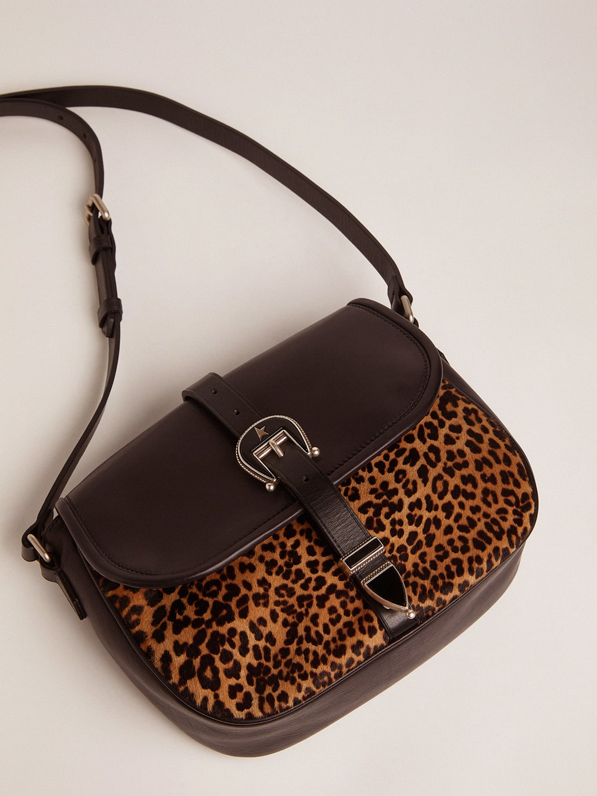 Golden Goose - Medium Rodeo Bag in black leather and leopard-print pony skin in 