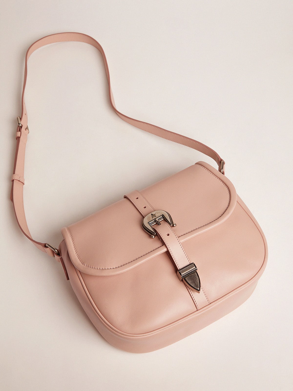 Golden Goose - Sac Rodeo Bag moyen en cuir rose quartz in 