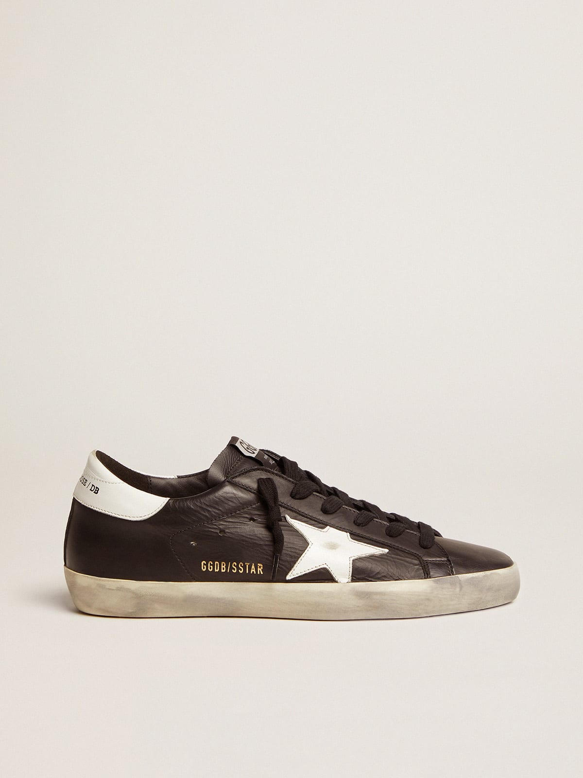 Golden goose 2025 superstar black skate