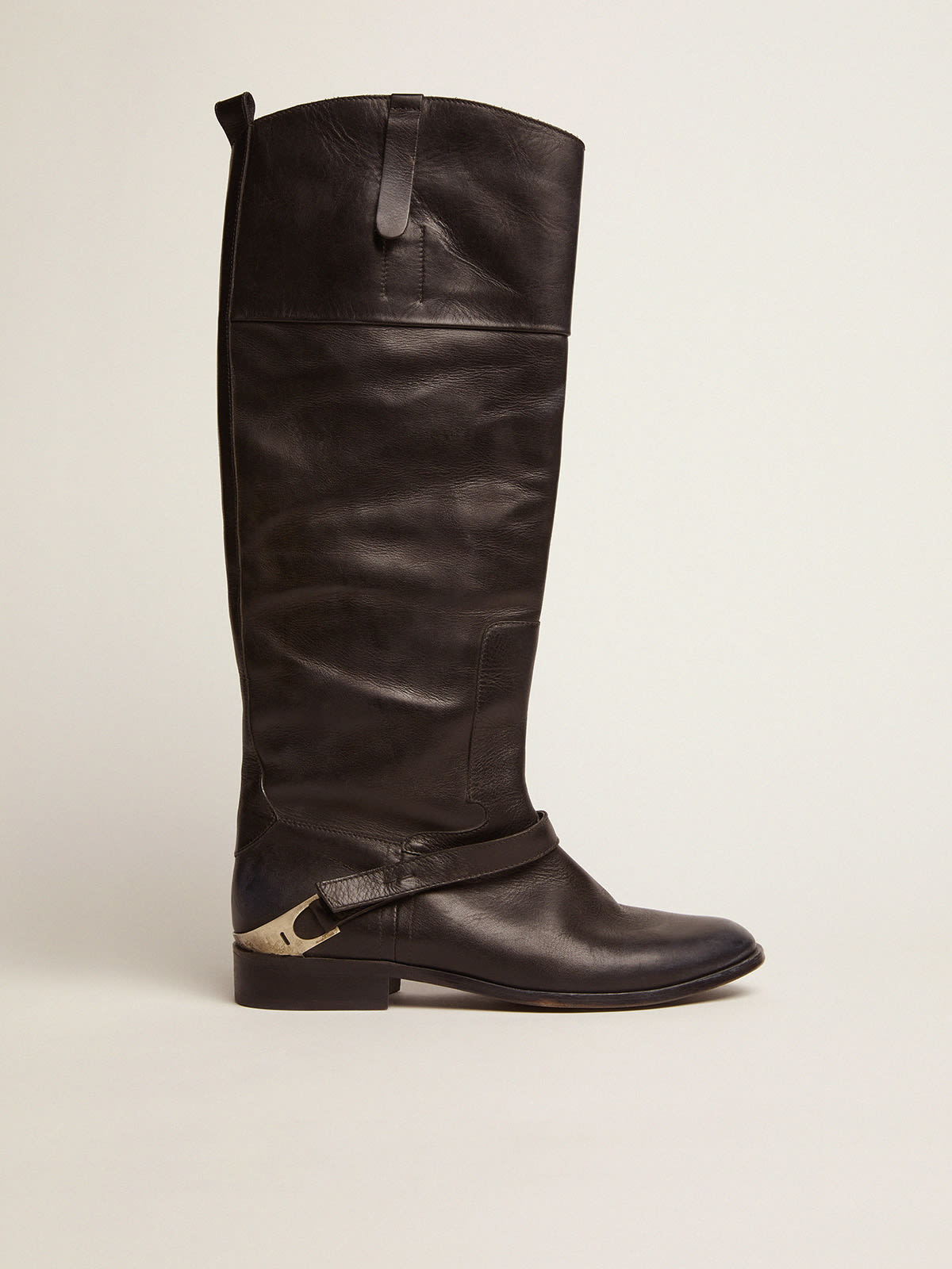 Golden Goose - Charlie boots in black leather with clamp on the heel in 