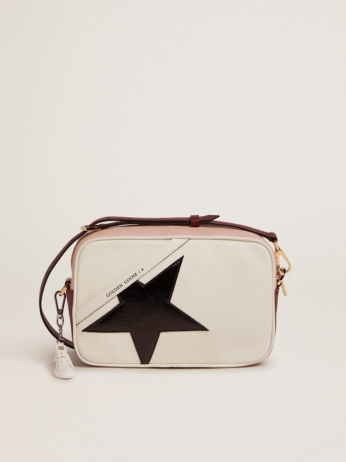 Golden Goose - White and pink Star Bag with black patent leather star in 