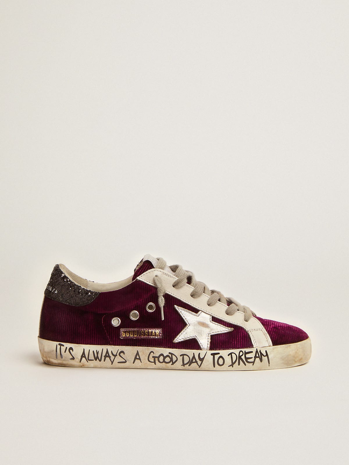 Red velvet golden cheap goose sneakers