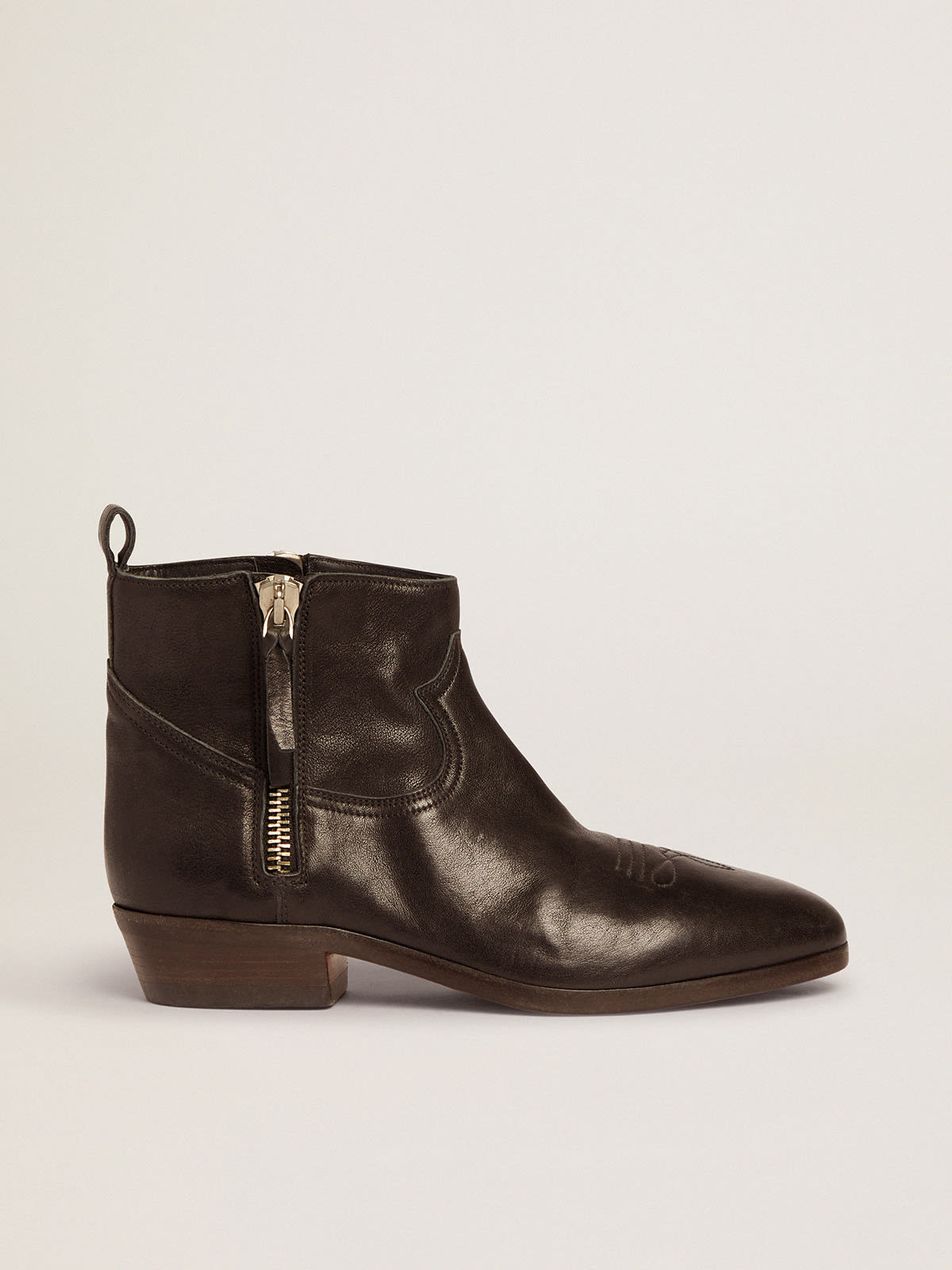 Viand ankle boots in leather with cowboy-style decoration