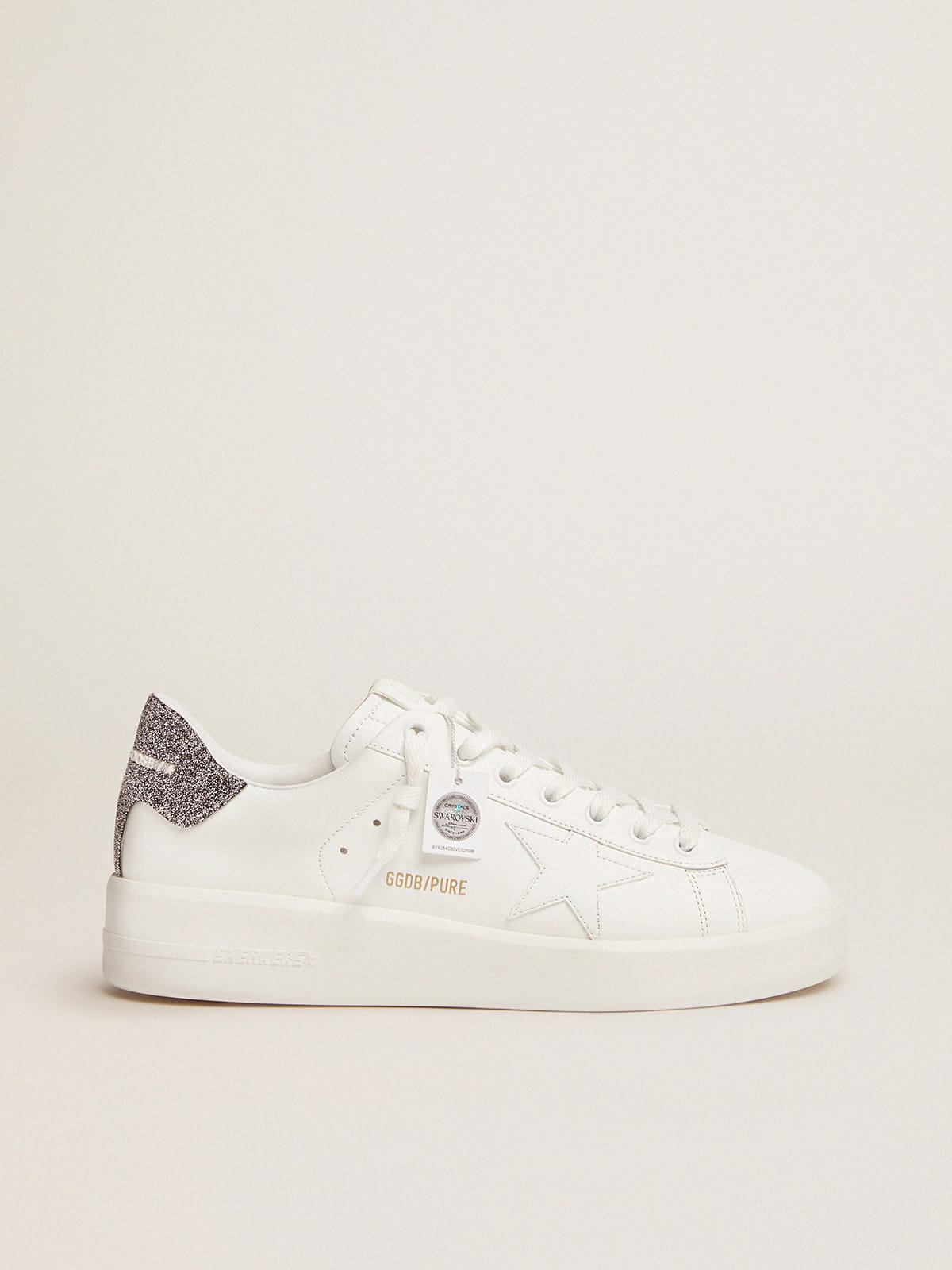 White sneakers 2024 golden goose