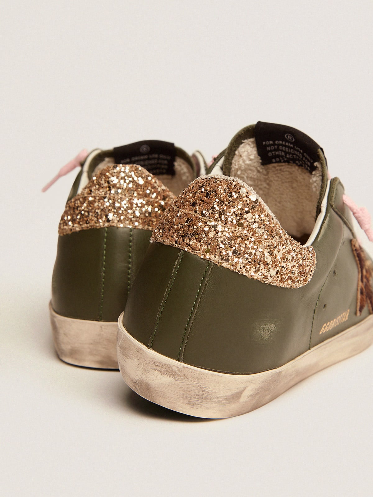 Golden Goose - Super-Star sneakers in dark green leather with gold glitter heel tab in 