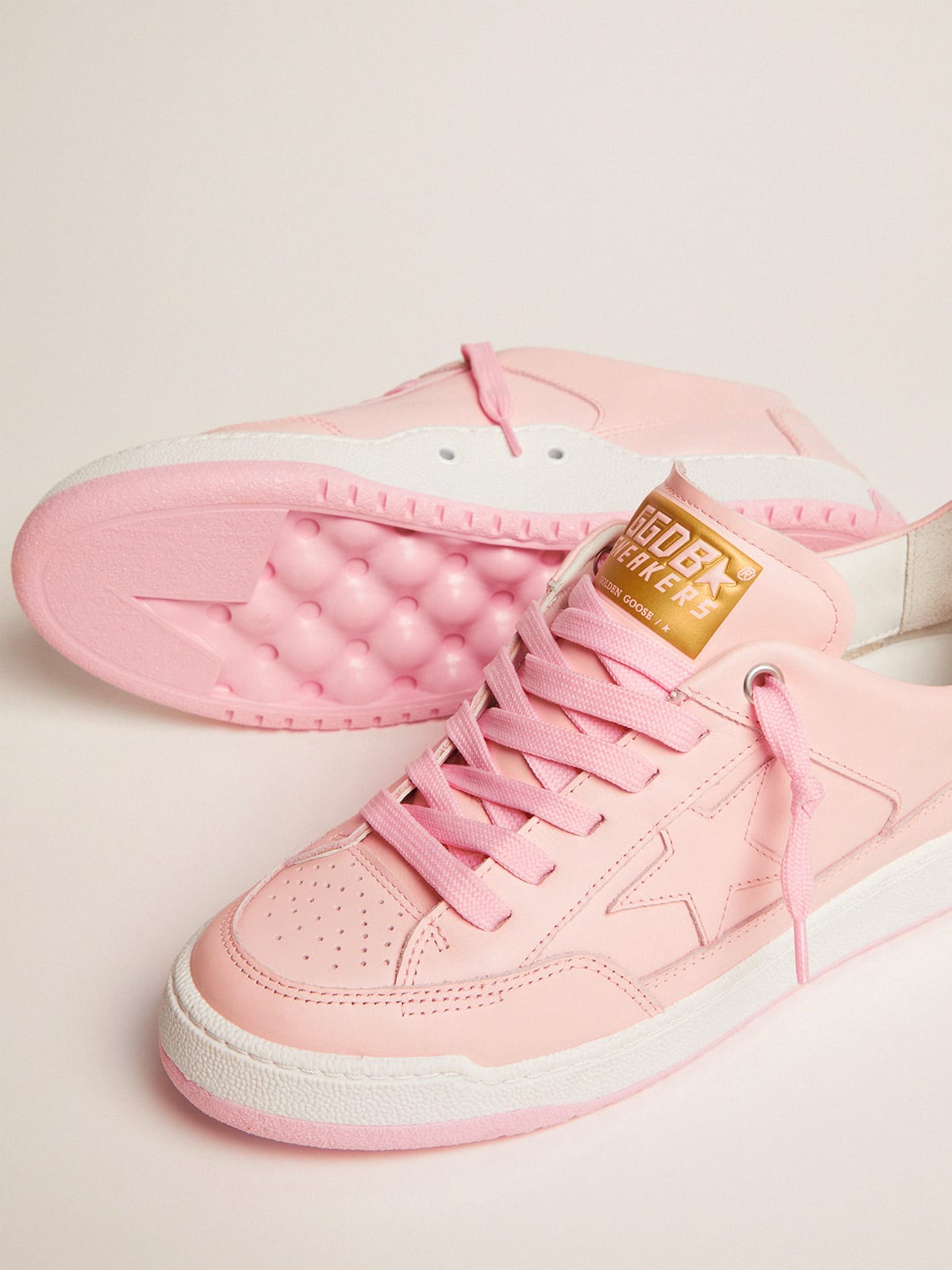 Pale pink leather sales sneakers