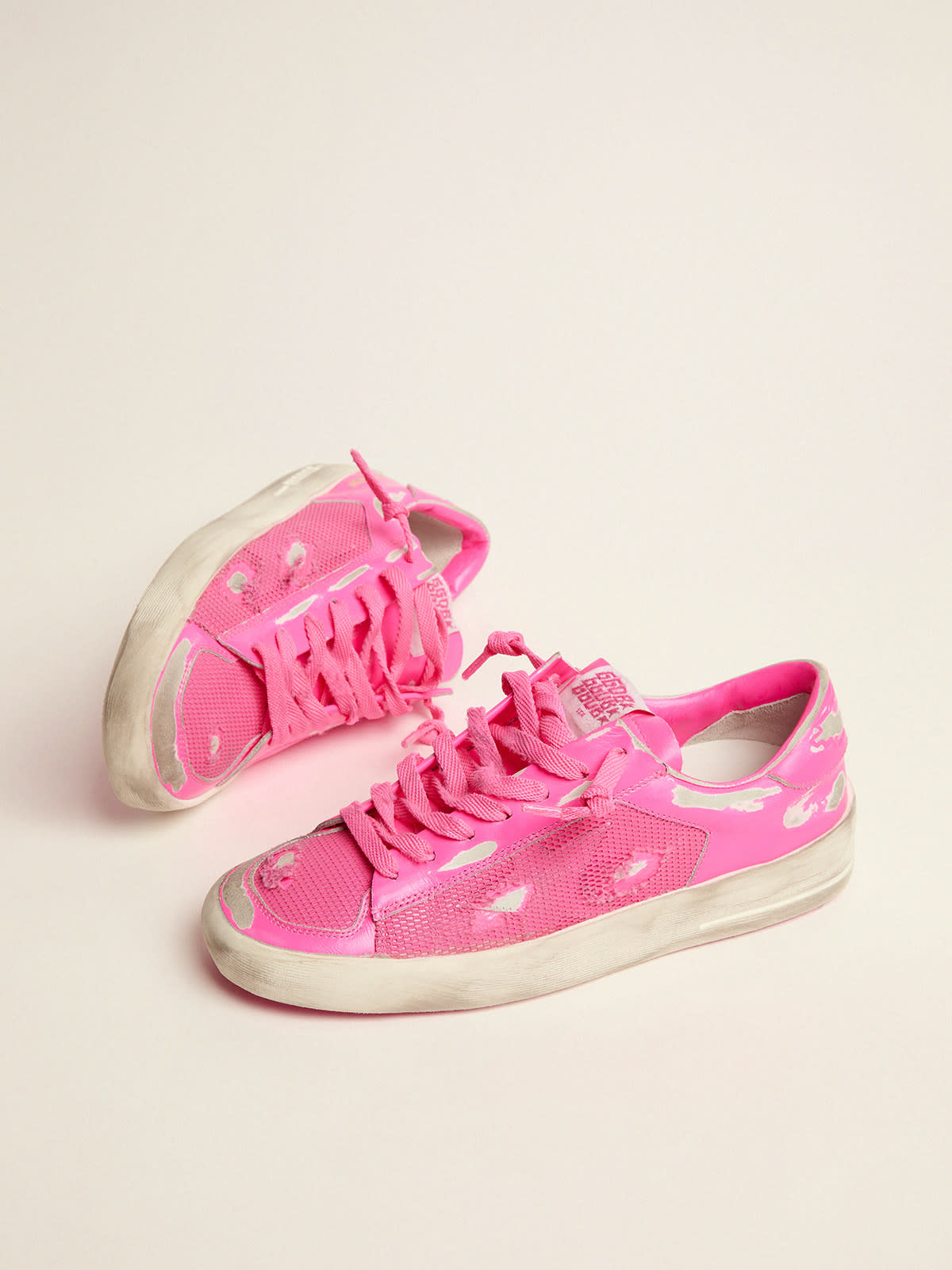 Golden Goose - Men’s Stardan sneakers in fluorescent pink leather and mesh in 