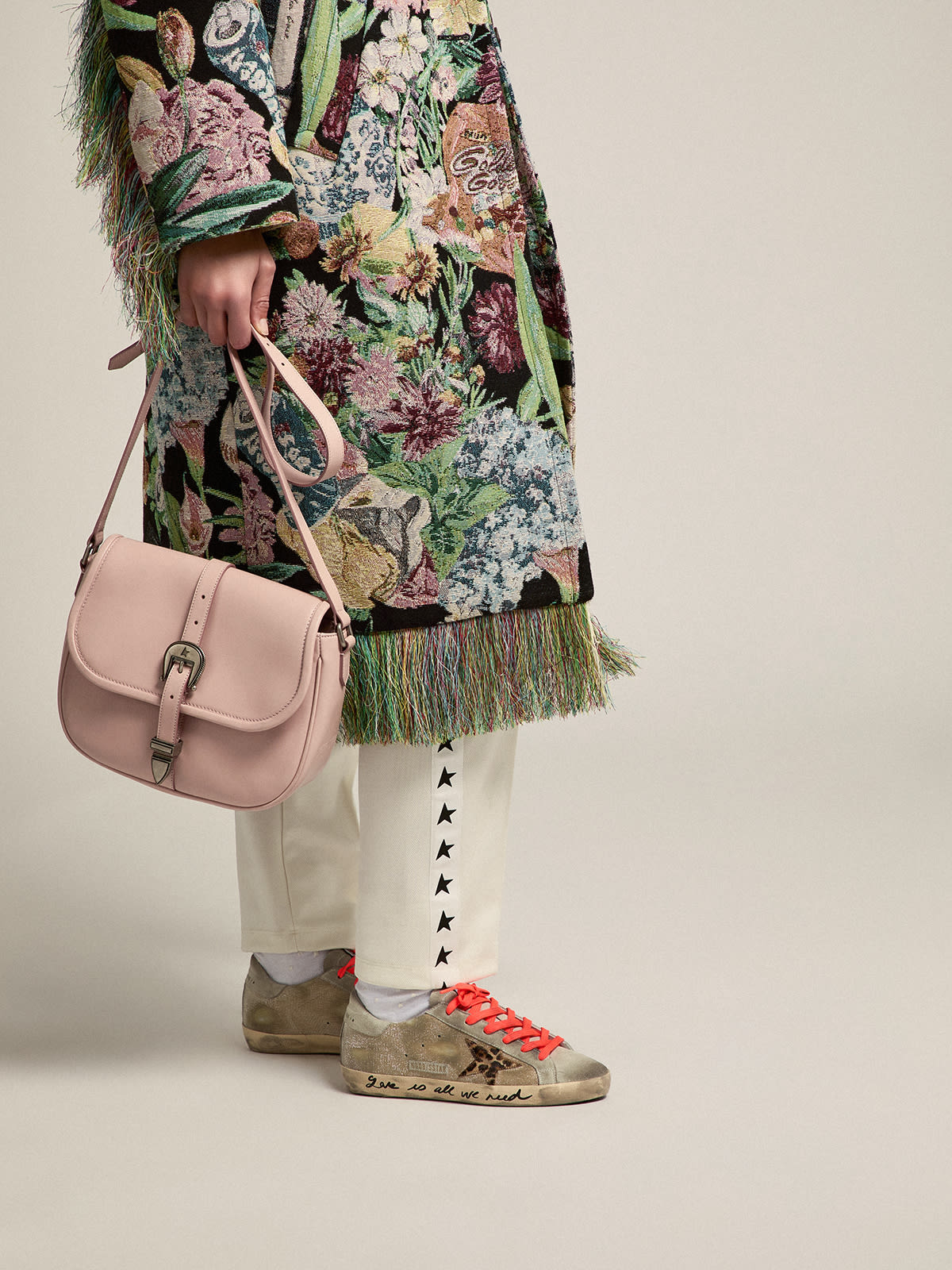 Golden Goose - Sac Rodeo Bag moyen en cuir rose quartz in 