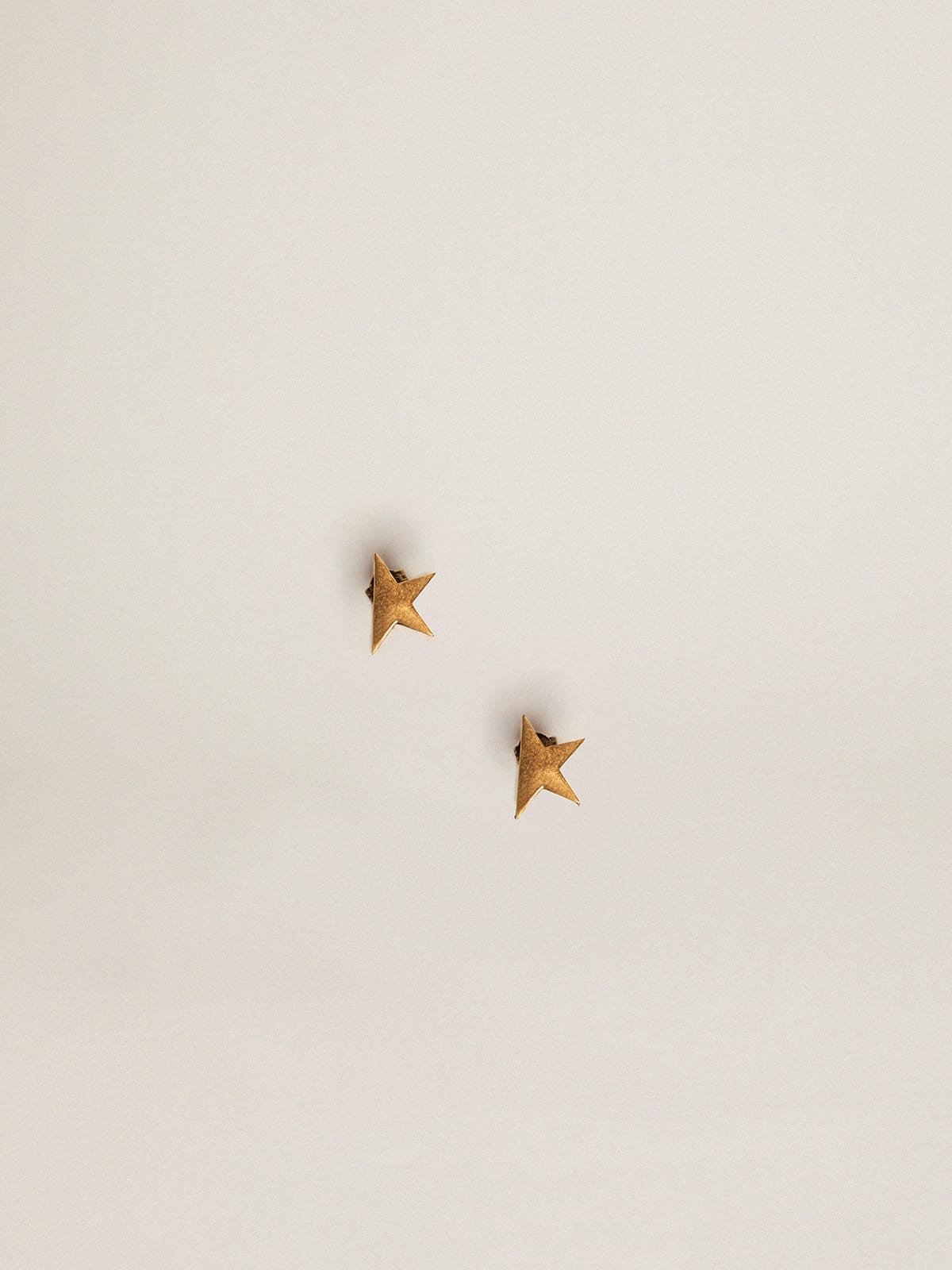 Golden Goose - Stud earrings in old gold color  in 