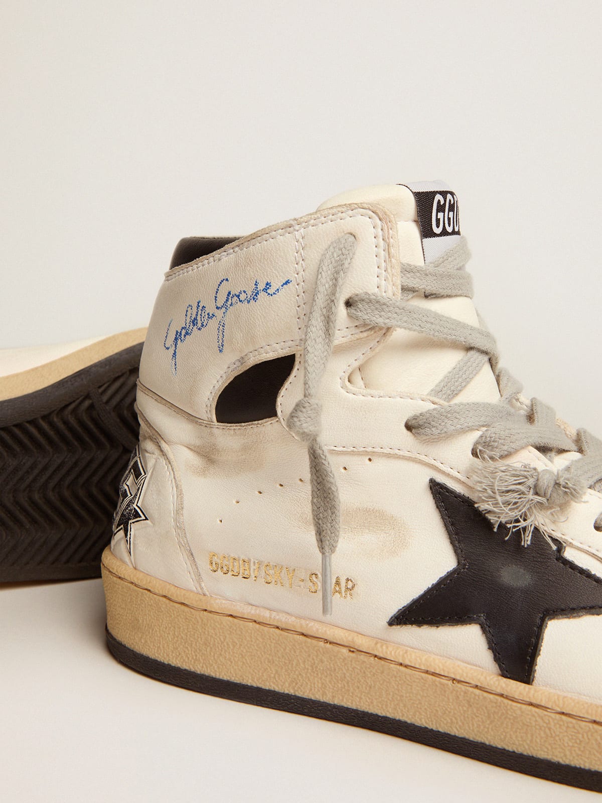 Golden Goose - Men's Sky-Star with signature on the ankle and black inserts in 