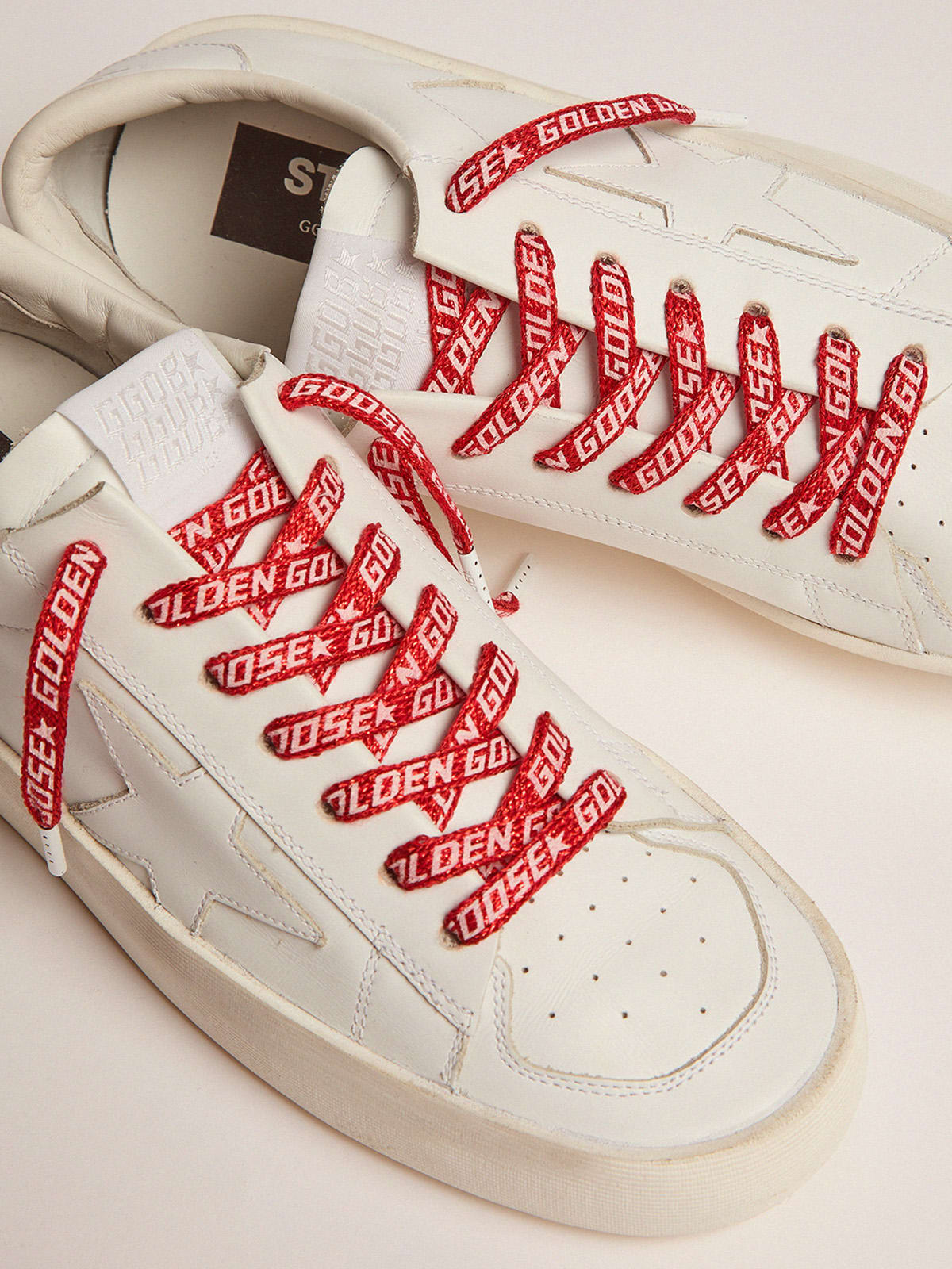 Golden goose logo store laces