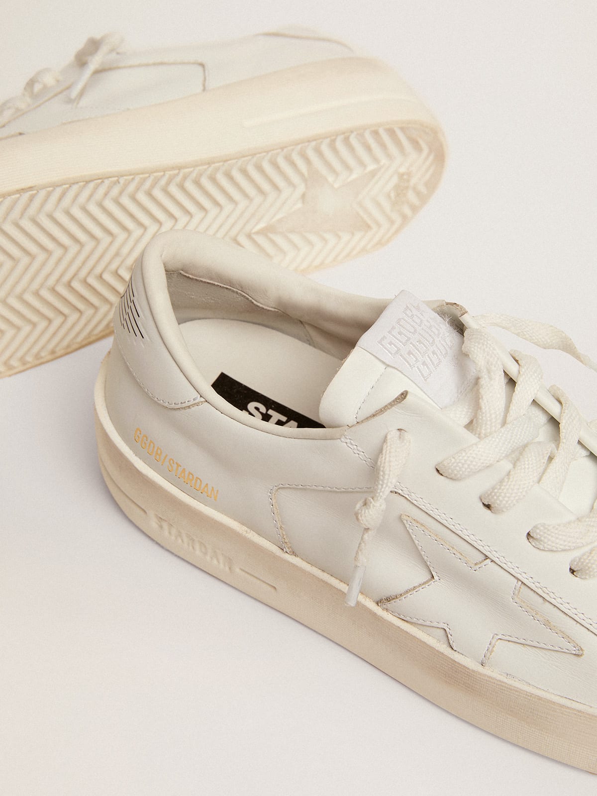 Golden Goose - Stardan feminino de couro branco in 