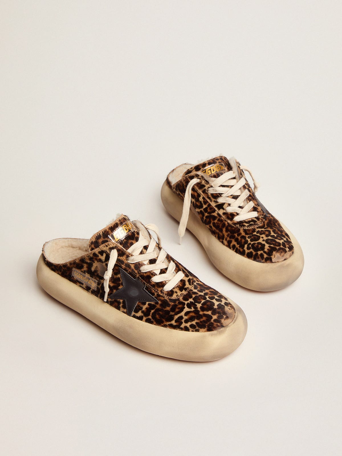 Golden Goose - Space-Star Sabot para mujer de piel de potro estampado animal y de shearling in 