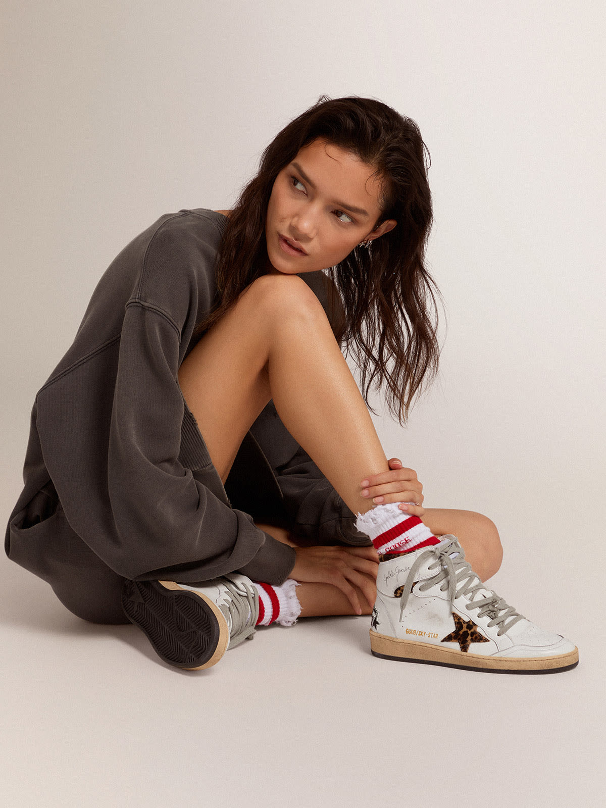 Golden Goose - Sky-Star sneakers with signature on the ankle and leopard-print pony skin inserts in 