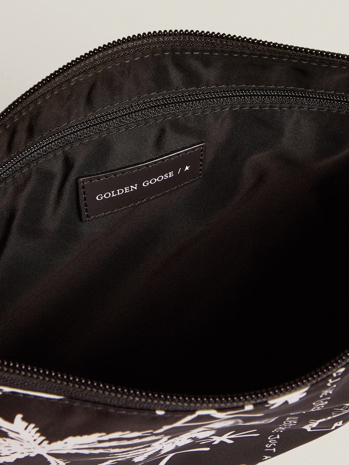 Golden Goose - Journey pouch in black nylon with contrasting white decorations in 