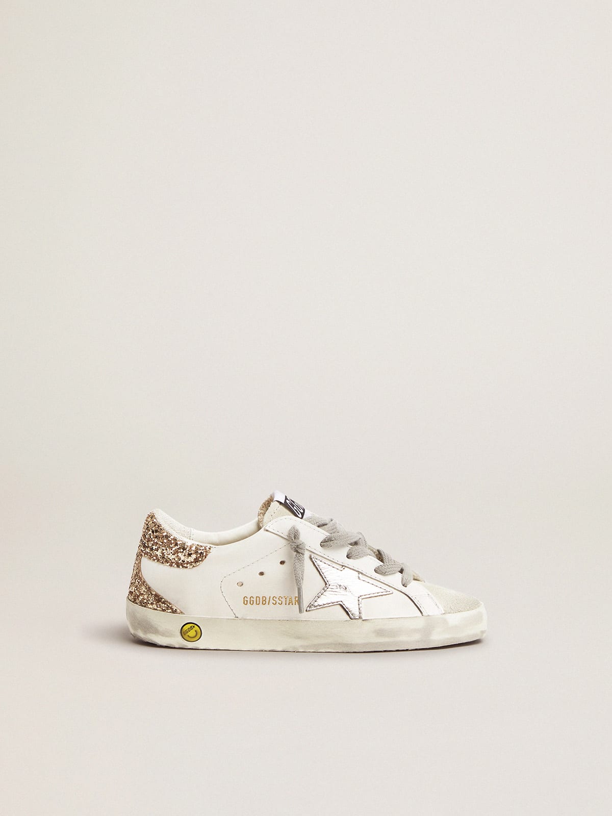 Young Super-Star sneakers with gold glitter heel tab and silver star ...