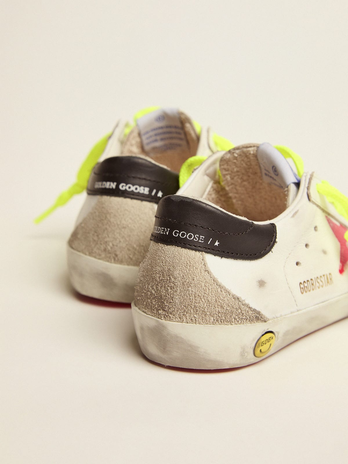 Golden goose etoile rouge hot sale