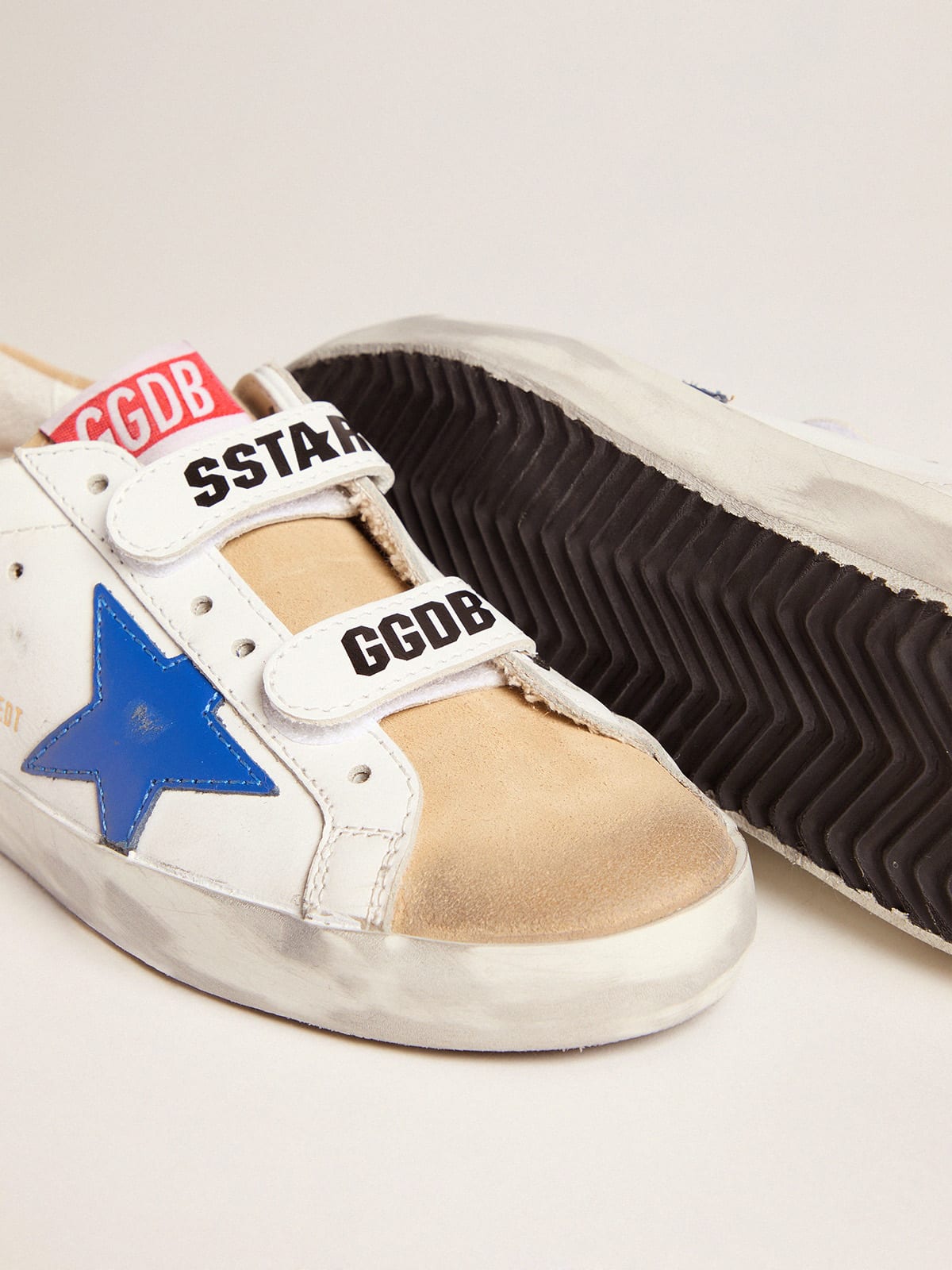 Young Old School sneakers with Velcro fastening and blue star