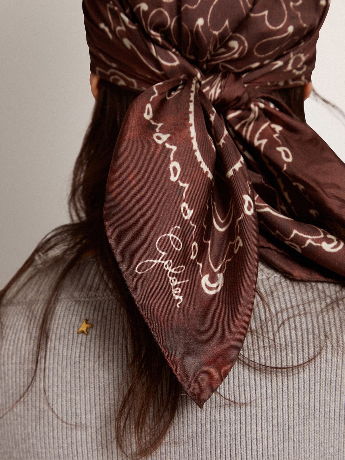 Golden Goose - Black-coffee-colored Golden Collection scarf with paisley pattern in 