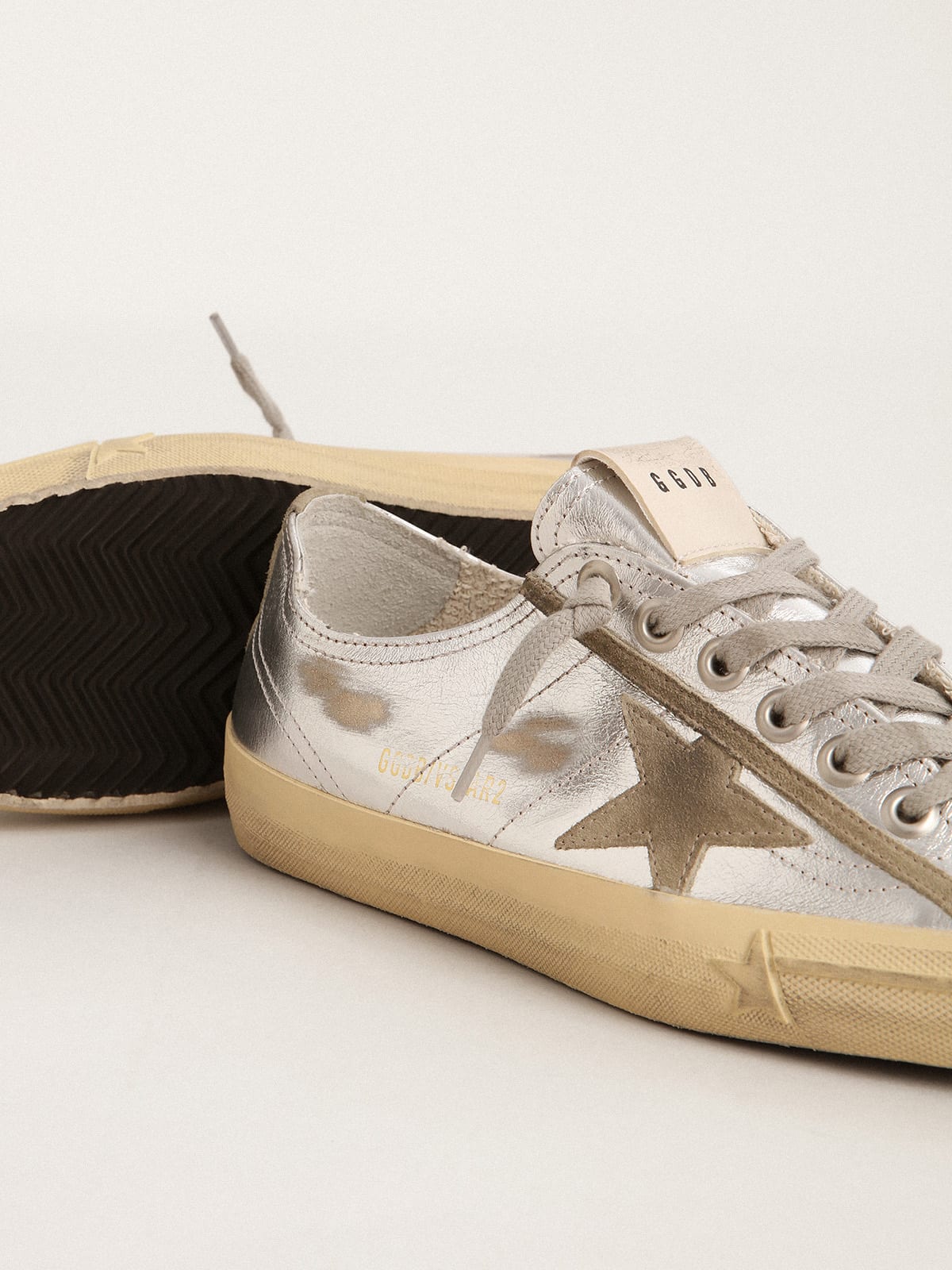 Golden Goose - Women's V-Star LTD in silver laminated leather in 